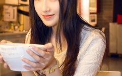 我和校花同居的日子